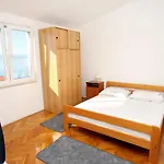 With A Parking Space Baska Voda, Makarska - 6057 Апартаменты Башка-Вода